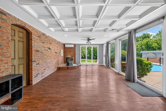 320 BARNESTON RD, Glenmoore, PA 19343