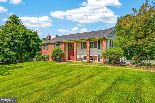 320 BARNESTON RD, Glenmoore, PA 19343