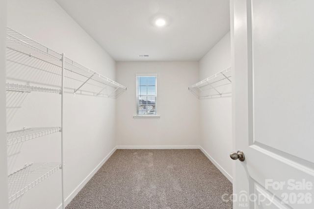 608 13th Avenue Drive NE, Hickory, NC 28601