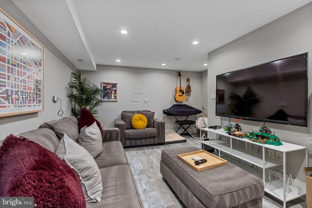 1182 MORSE ST NE, Washington, DC 20002