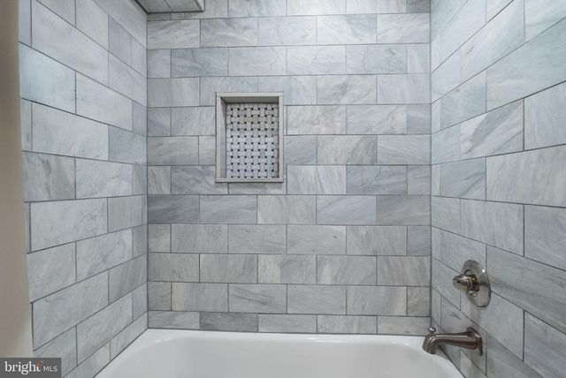 1182 MORSE ST NE, Washington, DC 20002