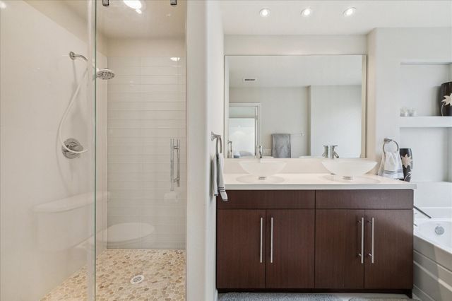 13600 Breton Ridge Street 29B, Houston, TX 77070