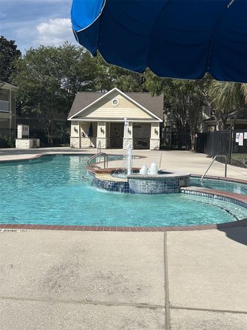 13600 Breton Ridge Street 29B, Houston, TX 77070