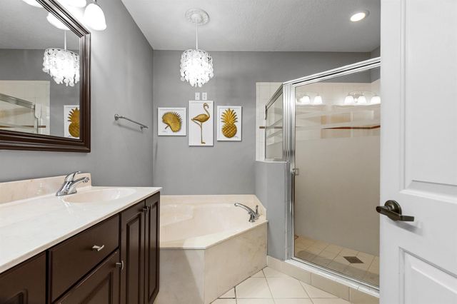 138 E Astor Circle, Delray Beach, FL 33484