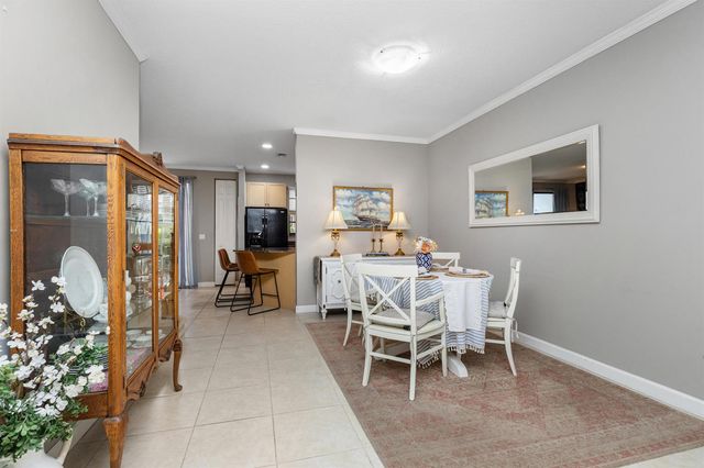 138 E Astor Circle, Delray Beach, FL 33484