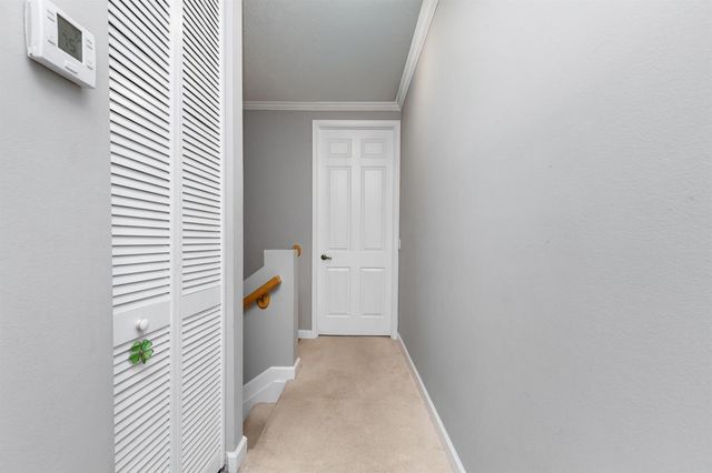 138 E Astor Circle, Delray Beach, FL 33484
