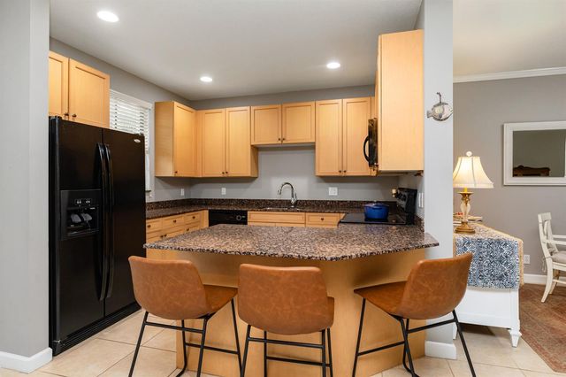 138 E Astor Circle, Delray Beach, FL 33484