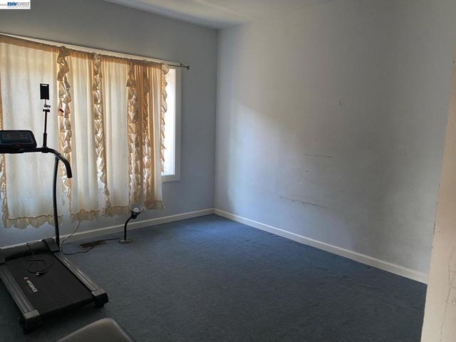 3264 Kansas, Oakland, CA 94602