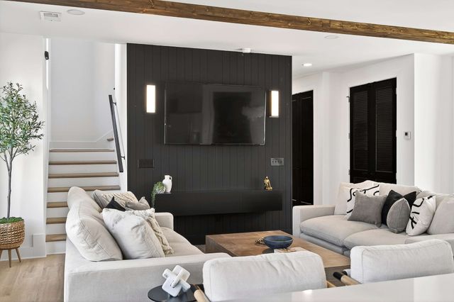 314 E Trinity Ln Apt 3, Nashville, TN 37207