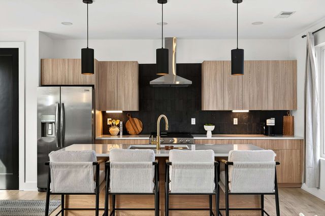 314 E Trinity Ln Apt 3, Nashville, TN 37207