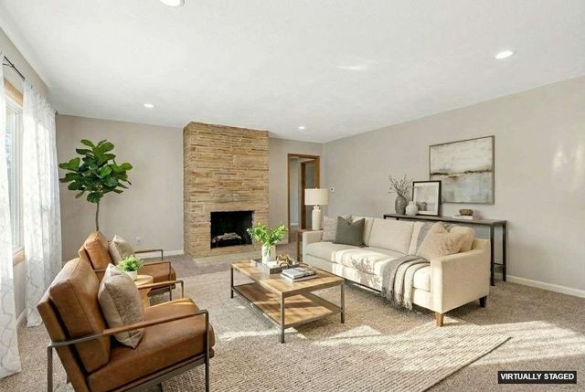 2208 E Blake St, Wichita, KS 67211