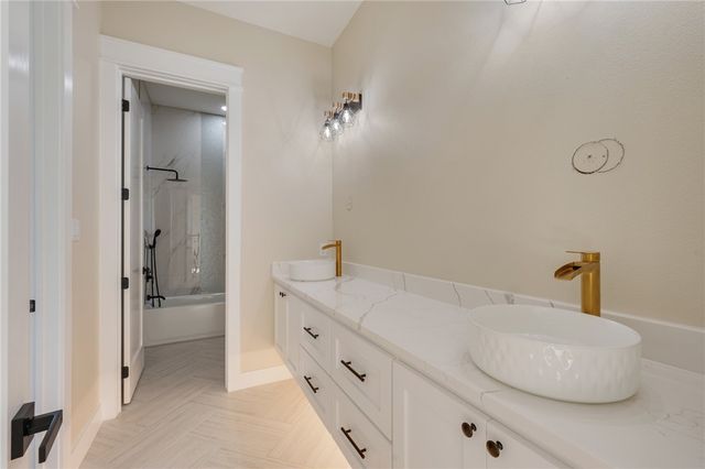 4225 Skylar Drive, College Station, TX 77845