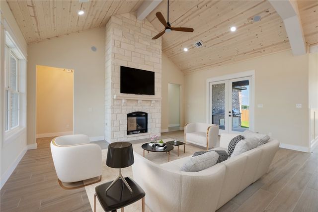 4225 Skylar Drive, College Station, TX 77845