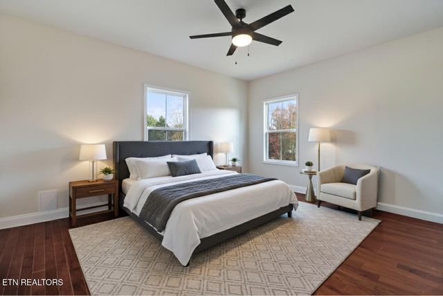 141 2nd St, Rockwood, TN 37854