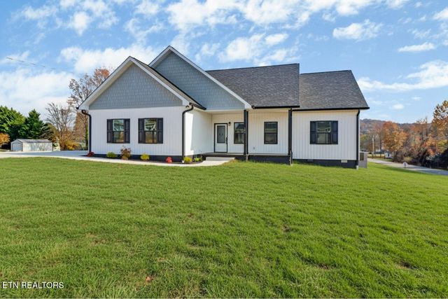 141 2nd St, Rockwood, TN 37854