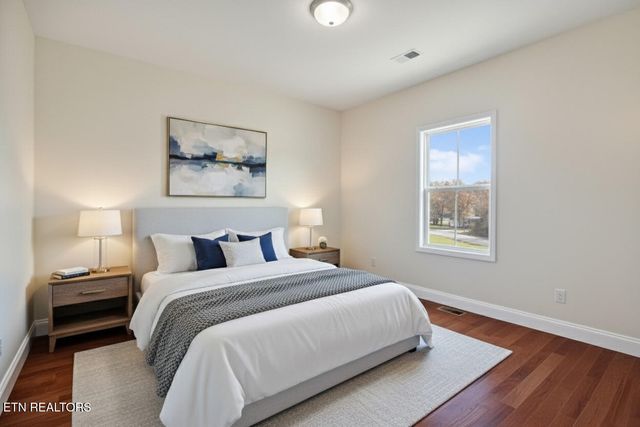 141 2nd St, Rockwood, TN 37854