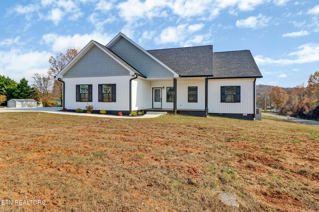 141 2nd St, Rockwood, TN 37854