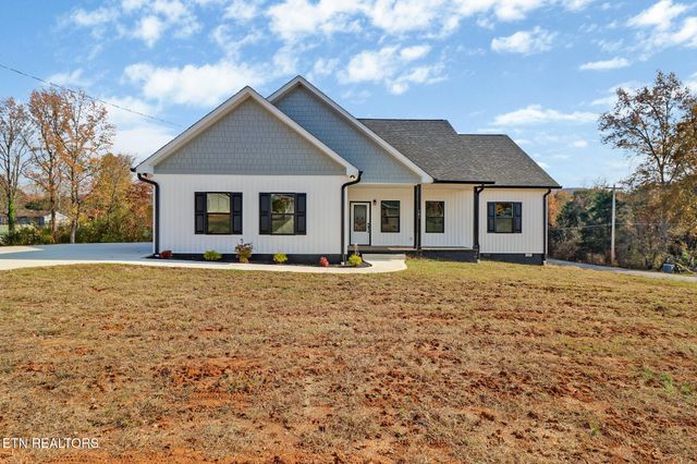 141 2nd St, Rockwood, TN 37854