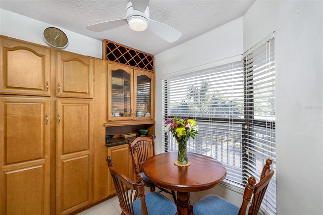 1316 PASADENA AVENUE S 206, South Pasadena, FL 33707