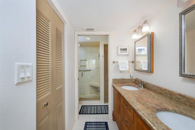 1316 PASADENA AVENUE S 206, South Pasadena, FL 33707