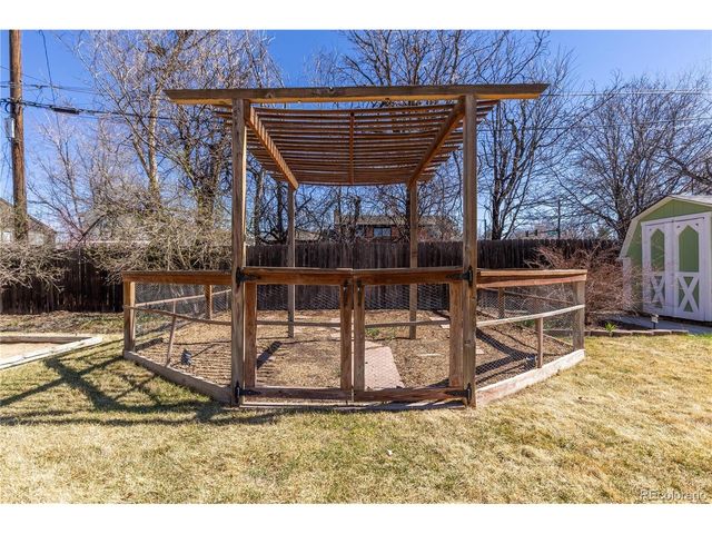 1496 S Locust St, Denver, CO 80224