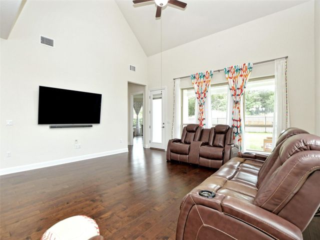 9703 Bayshore BND 81, Austin, TX 78726