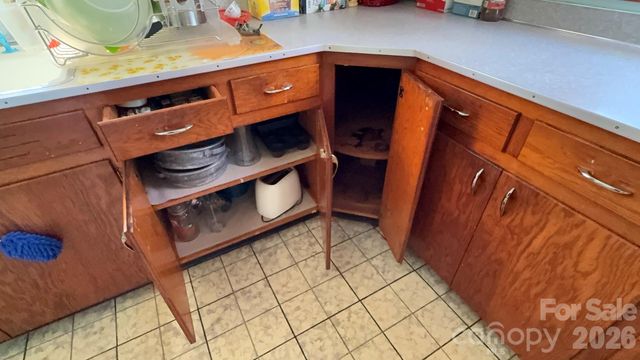 1582 Dutch Cove Road, Canton, NC 28716