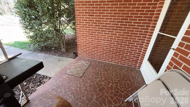1582 Dutch Cove Road, Canton, NC 28716
