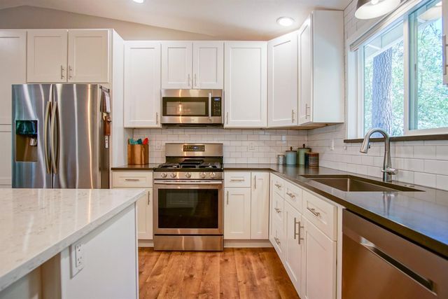 17750 Norlene Way, Grass Valley, CA 95949