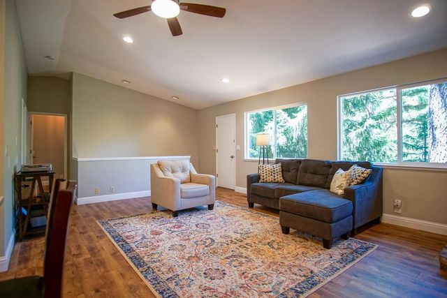 17750 Norlene Way, Grass Valley, CA 95949