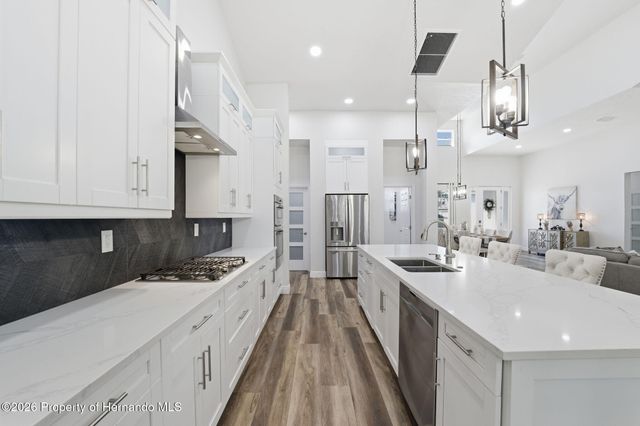 4586 Hickory Oak Drive, Brooksville, FL 34601