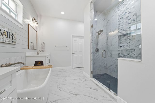 4586 Hickory Oak Drive, Brooksville, FL 34601