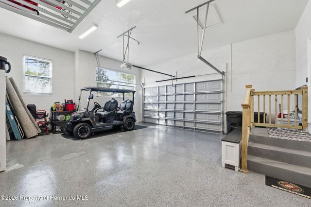 4586 Hickory Oak Drive, Brooksville, FL 34601