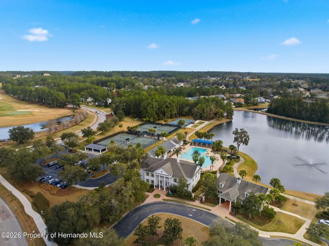 4586 Hickory Oak Drive, Brooksville, FL 34601