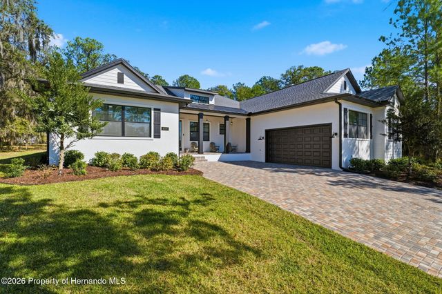 4586 Hickory Oak Drive, Brooksville, FL 34601