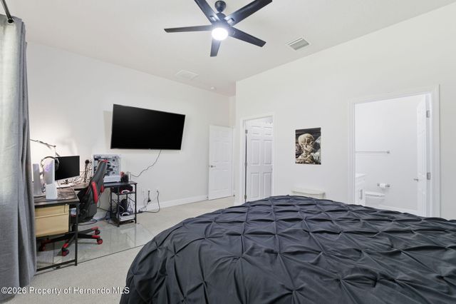 4586 Hickory Oak Drive, Brooksville, FL 34601