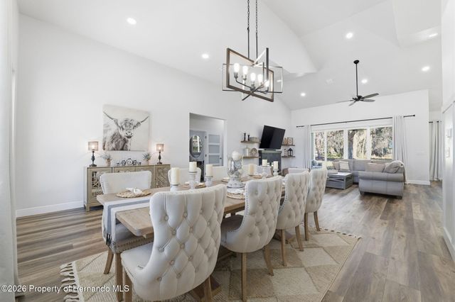 4586 Hickory Oak Drive, Brooksville, FL 34601