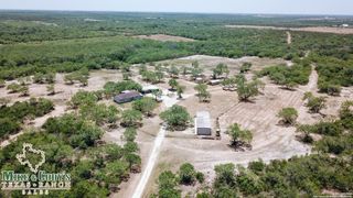 1180 CR 340, Jourdanton, TX 78026