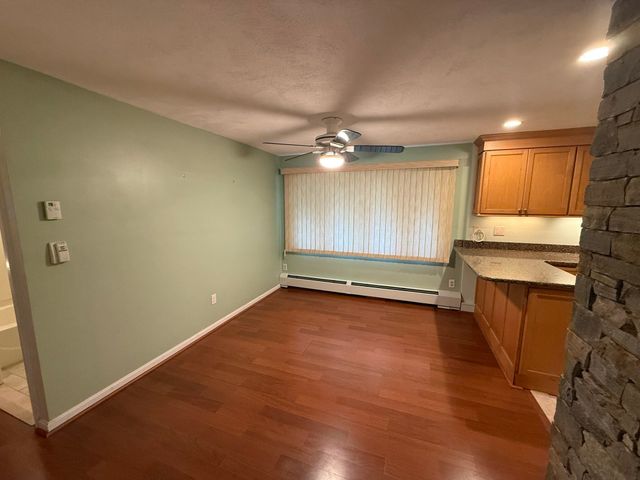 24 Wedgemere Rd, Beverly, MA 01915
