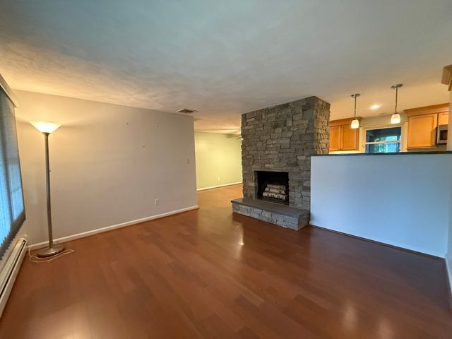 24 Wedgemere Rd, Beverly, MA 01915