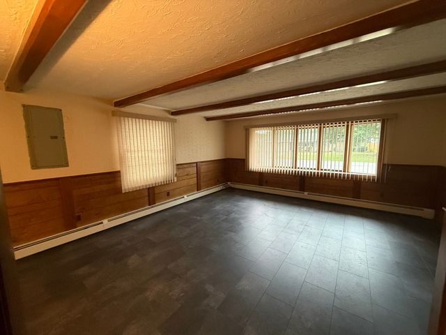 24 Wedgemere Rd, Beverly, MA 01915