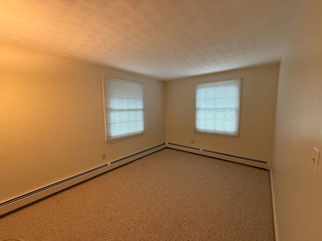 24 Wedgemere Rd, Beverly, MA 01915