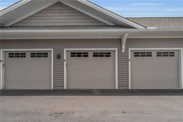 293 Northill Drive East E, Amherst, NY 14221
