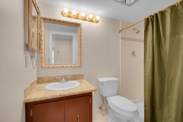 2340 SW 22nd Avenue 306, Delray Beach, FL 33445