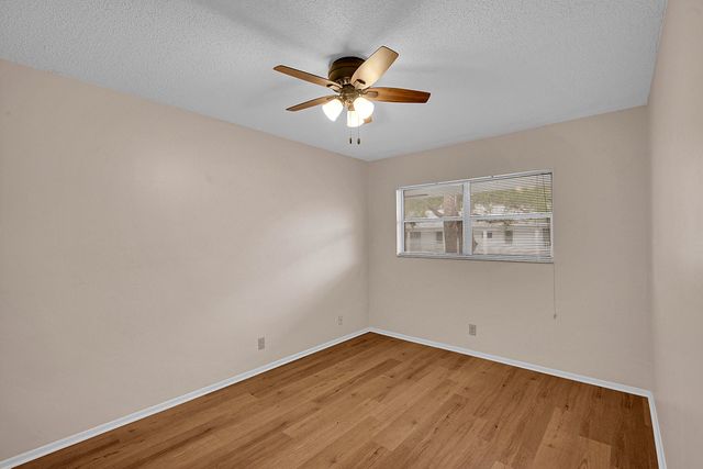 2340 SW 22nd Avenue 306, Delray Beach, FL 33445