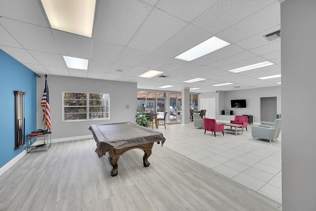 2340 SW 22nd Avenue 306, Delray Beach, FL 33445