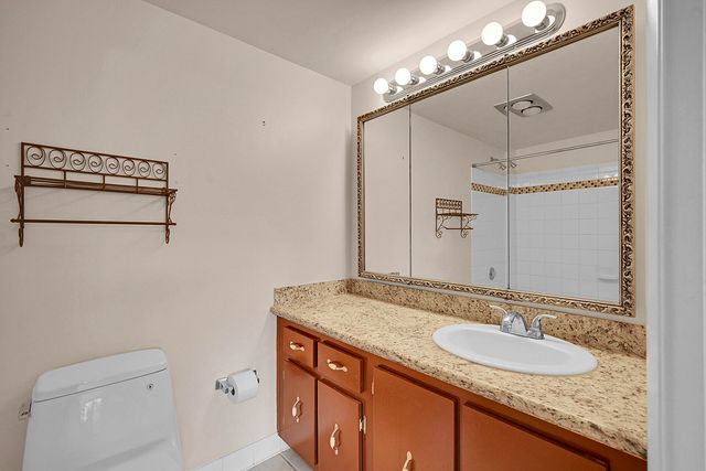2340 SW 22nd Avenue 306, Delray Beach, FL 33445