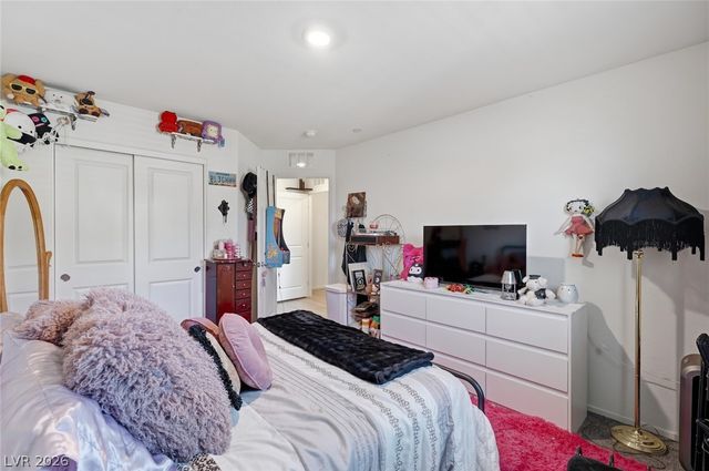 7870 Aurora Sky Street 1, North Las Vegas, NV 89084