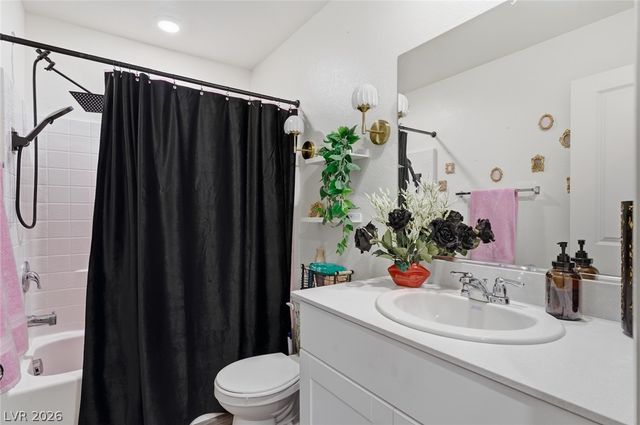7870 Aurora Sky Street 1, North Las Vegas, NV 89084
