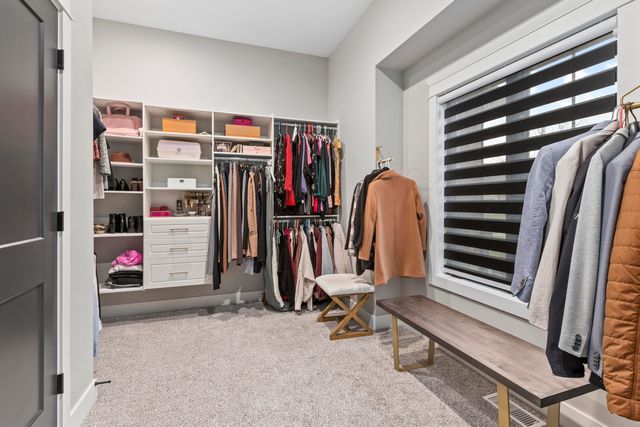 9609 Tall Grass Trail, St. John, IN 46373